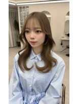 リッカ(LICCA)&nbsp;(licca内堀) ゆるく巻いても可愛い♪トレンドレイヤーカット