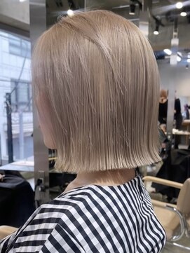 サンクマーケット 渋谷(cinq MARKET) 渋谷ダブルカラータッセルボブミルクティーベージュカラー韓国