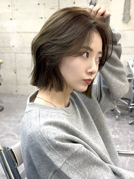シスター(sister) 20代30代お洒落ミディアムレイヤーカットボブレイヤーボブ国分寺