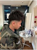 男前なワイルドさがあるフェード×アップスタイル