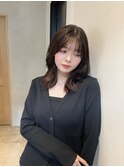 顔周りレイヤーカットくびれヘアミルクティーベージュカラー韓国