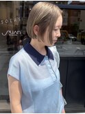 ミニボブ/コンパクトボブ/前下がりボブ/ブリーチ/ミルクティー
