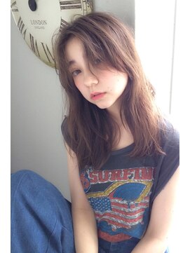 ラグ(log) グレージュカラー×うぶバング!