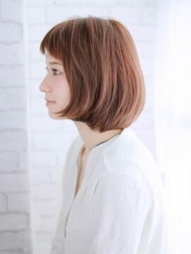 ナル 白山神社参道通り店(nalu) ショートバングの内巻きショートボブ