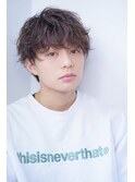 ツイストスパイラル波打ちスパイラルセンターパート刈り上げ束感