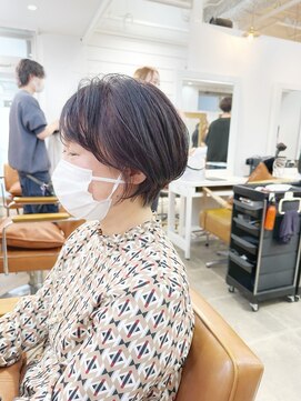 ニューラインギンザ(New-Line 銀座) 丸みショート美人［金子涼］