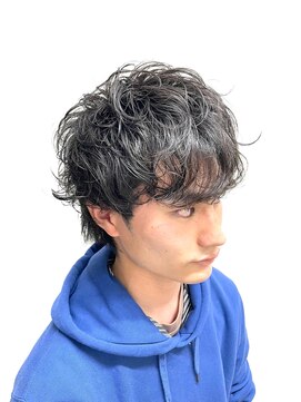 銀座マツナガ 浅草店 スパイラルパーマ韓国風ウルフマッシュツーブロック