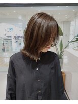 リリアン(rilliant U’s brilliant)&nbsp;顔周りレイヤー×ナチュラルブルージュ