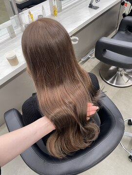 ワンハンドレッドワン(101) ヘーゼルベージュ