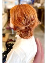 サーティエイト(38)&nbsp;ランダムウェーブ くびれウルフレイヤー  オレンジ カラー