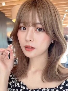 ケーツー心斎橋 クイーンズガーデン バイ ケーツー(K two QUEEN'S GARDEN by K two)の写真/トレンドのくびれヘアは顔周りのレイヤーが重要♪雰囲気を変えたい方にも◎品よく“可愛い”大人女性に