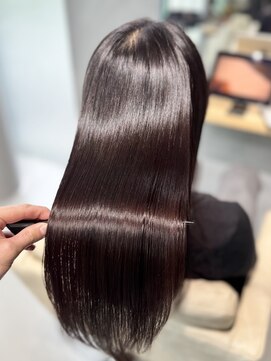 シンカ(shinka) 【20代】/髪質改善/縮毛矯正/表参道/ブリーチ縮毛矯正