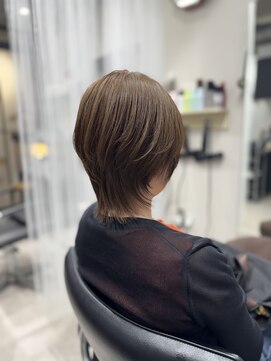 トウ(tou.) ショートウルフ/脱白髪染め/30代40代50代