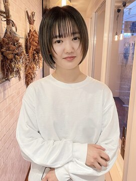 キュー(CUE) エッジーボブ、髪質改善、ヘッドスパ