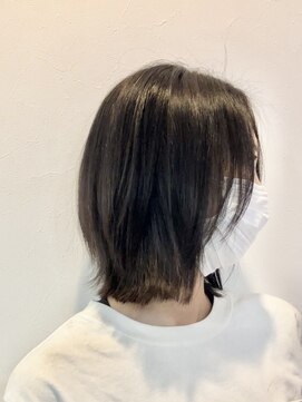 ベイ(BAE) 大人レイヤーボブ