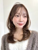 アビー(ABBEY3)&nbsp;ミディアムレイヤーカットハッシュカットハイレイヤー髪質改善