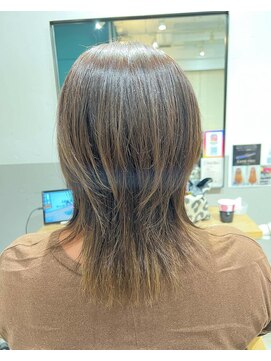 ラピスタ 池袋(Lapista) 韓国ヘアレイヤーカットダブルハイライトカラー【Lapista池袋】