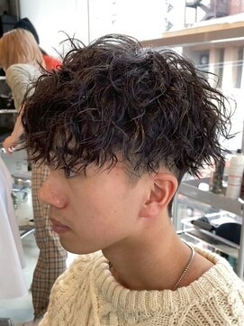 ベル 桑名(BHEL) 桑名ツイストスパイラルパーマレッドヘアマッシュウルフカット