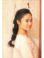 ブリキ(BLIK)&nbsp;おろし編み込みアレンジ