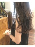 アッシュベージュ×long hair