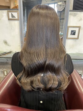 リルア 博多(LIRUA) オリーブアッシュ