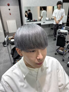 ゼロ 渋谷(XeRo) グレーパールマッシュ