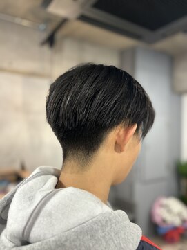 ラルゴ(Largo) 刈り上げツーブロック