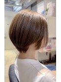 ショート グレージュカラー