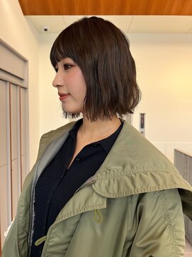 ローレンアオ(LOREN AO) 黒髪/ボブルフ/ネビージュ/小顔/ワンレン/矢場町/髪質改善/前髪