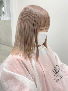 ジーナ(XENA) ケアブリーチ×アッシュベージュ(渋谷)