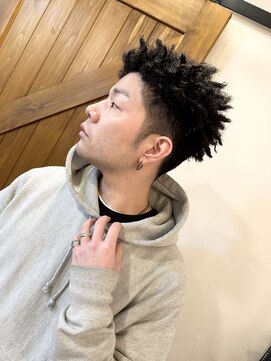 らふ スパイキーショートアフロ