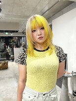 イー(Ii)&nbsp;イエロー×ブロンドのデザインカラー