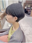 くせ毛さんでもおさまる黒髪マッシュショート