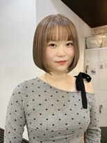 クオート(quoit) ママも時短で可愛く!透明感ハイトーンボブ