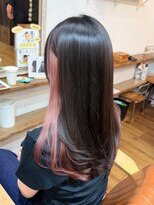 カンシャル(Kanshall)&nbsp;ロングレイヤーカット、イヤリングピンクカラー