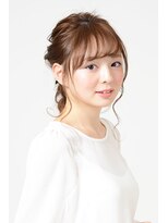 アース 流山おおたかの森店(HAIR&MAKE EARTH) 編みおろしロングダウンスタイル【EARTH流山おおたかの森店】