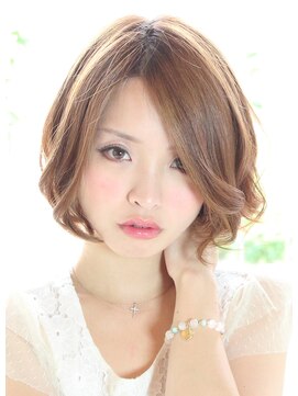 パティオン(PATIONN) 伸ばしかけボブを全力でスタイルチェンジ☆立体感フォルムが◎