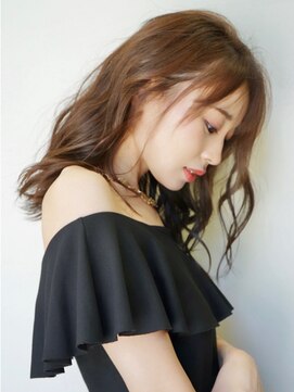 ピリナ(Pilina) 愛されヘアゆるふわセミロング