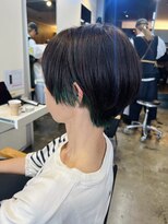 マノ 千歳烏山(MaNO) 〈aya〉インナーカラー/グリーンカラー/ショートボブ/髪質改善