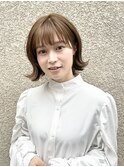 外ハネ切りっぱなしボブ