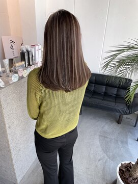 キング 高槻(K!ng) 縮毛矯正髪質改善ハイライトレイヤーカット高槻美容室エクステ