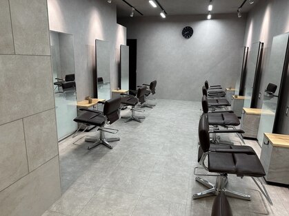 オーバーヘアー 所沢店(over hair)の写真