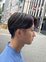 ノイセル 西本町(Noisyle) ブルーブラックフェザーパーマ刈り上げセンターパートy