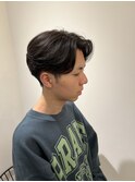 センターパート　ニュアンスパーマ　メンズパーマ