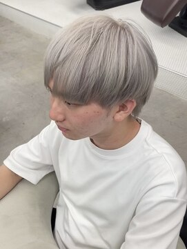 アンドワークス カシワ(&WORKS kashiwa) ハイトーンのプラチナシルバーマッシュ