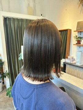 トイズファクトリー(Toys Factory) ボブ×オリーブベージュ