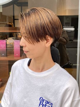 g r a i n canvas. 川崎/ショート/ボブ/髪質改善【グレイン】【5月1日~(予定)】 刈り上げハンサムショート ハイベージュ 窪田