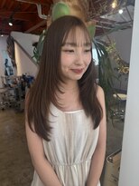 マド(Mado)&nbsp;寒色ベージュ