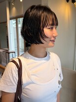 マイン(mine)&nbsp;ミニボブレイヤー　ボブ　ボブレイヤー　顔周りレイヤー　パーマ