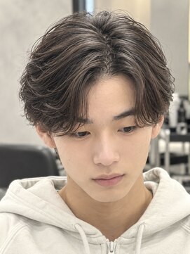 アイトーキョー 池袋(AI TOKYO) フェザーパーマ